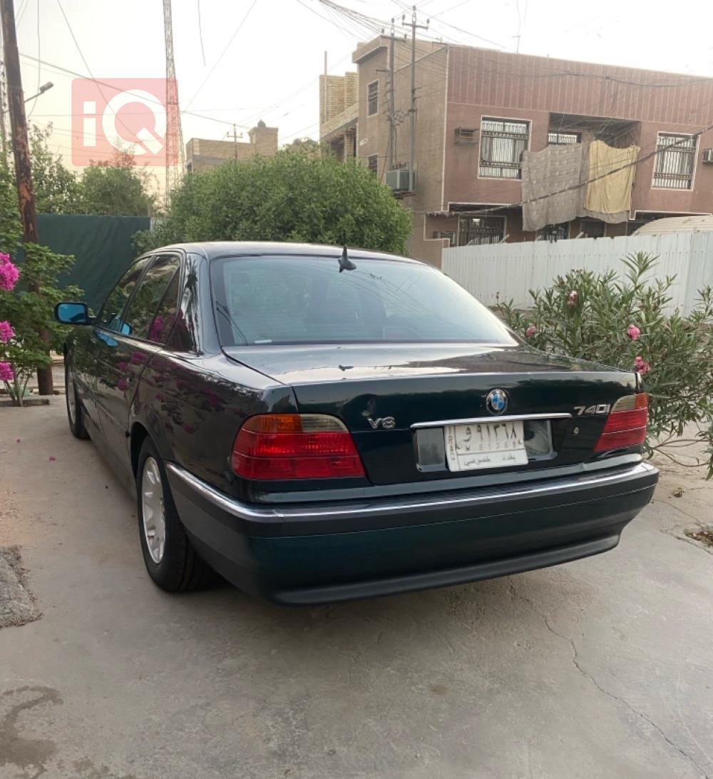 BMW 7-Series